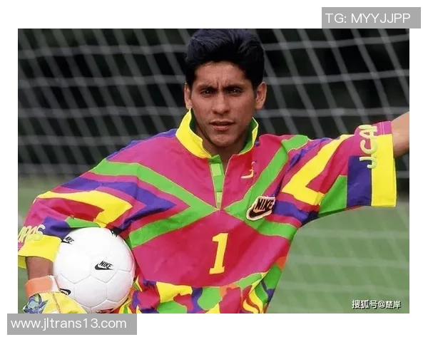 守护球门的英雄足球明星守门员海报墙贴,为你的空间增添力量与激情